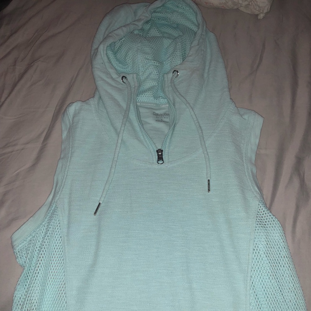 Work out tank